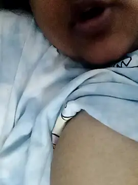 Snapshot of smile_pretty chatting on 12/17/24, 09:27 smile pretty online show from 12/17/24, 09:27