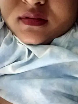 Snapshot of smile_pretty chatting on 12/18/24, 08:47 smile pretty online show from 12/18/24, 08:47