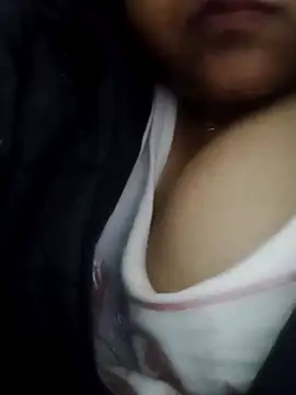 Snapshot of smile_pretty chatting on 01/03/25, 10:08 smile pretty online show from 01/03/25, 10:08