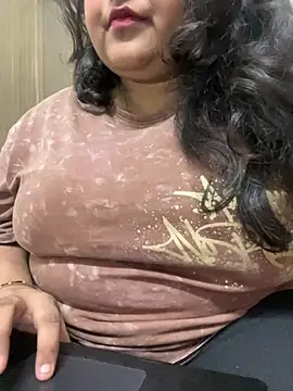 Snapshot of smile_pretty chatting on 01/20/25, 10:15 smile pretty online show from 01/20/25, 10:15