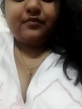 Snapshot of smile_pretty chatting on 02/05/25, 04:58 smile pretty online show from 02/05/25, 04:58