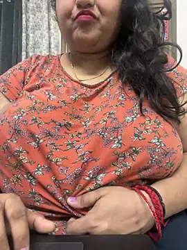 Snapshot of smile_pretty chatting on 02/17/25, 05:43 smile pretty online show from 02/17/25, 05:43