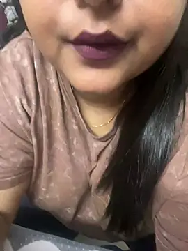 Snapshot of smile_pretty chatting on 02/25/25, 09:13 smile pretty online show from 02/25/25, 09:13