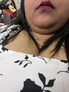 Snapshot of smile_pretty chatting on 02/27/25, 08:50 smile pretty online show from 02/27/25, 08:50