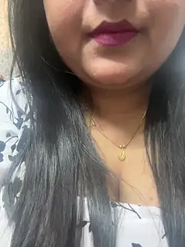 Snapshot of smile_pretty chatting on 02/28/25, 04:54 smile pretty online show from 02/28/25, 04:54