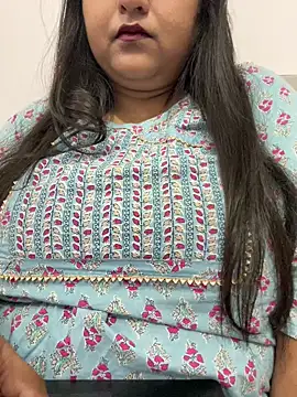 Snapshot of smile_pretty chatting on 09/12/25, 04:07 smile pretty online show from 09/12/25, 04:07