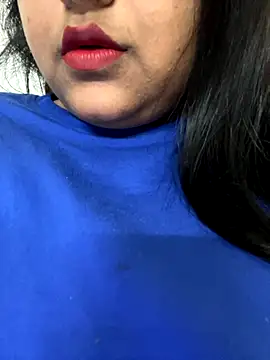 Snapshot of smile_pretty chatting on 09/28/25, 06:35 smile pretty online show from 09/28/25, 06:35