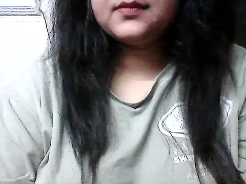 smile pretty online show from 04/15/26, 08:09