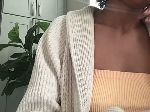 loveofbea online show from 12/18/24, 10:57