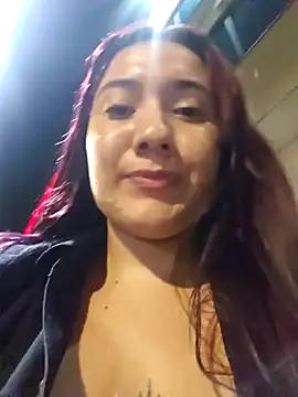 Snapshot of Blushing_Katy chatting on 01/04/25, 03:07 Blushing Katy online show from 01/04/25, 03:07