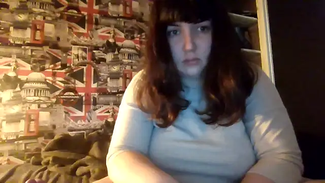 Snapshot of Lynylou chatting on 09/18/25, 09:44 Lynylou online show from 09/18/25, 09:44