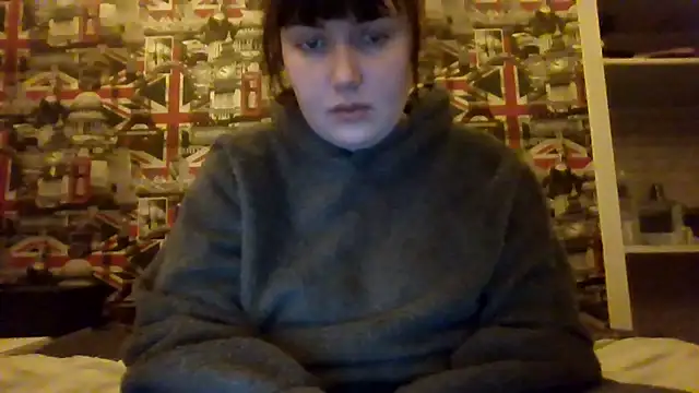 Lynylou online show from 01/15/26, 03:27