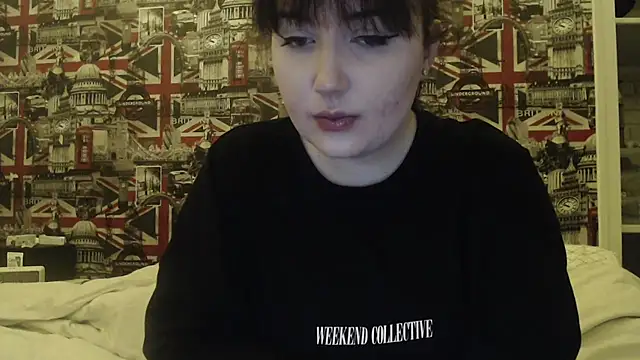 Lynylou online show from 02/10/26, 09:19