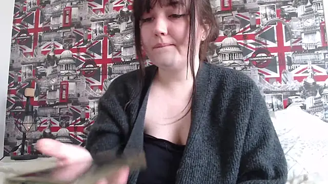 Lynylou online show from 03/22/26, 02:20