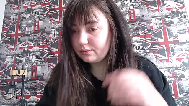 Lynylou online show from 03/31/26, 08:48