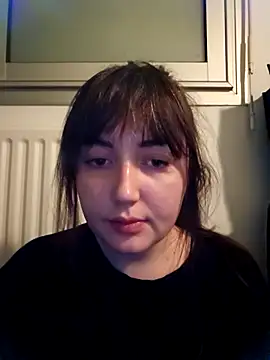 Lynylou online show from 05/11/26, 06:38