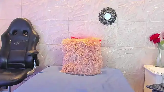 paula  cruzz online show from 03/14/25, 07:23