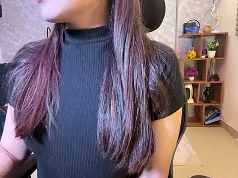 Snapshot of MidnightFlame chatting on 01/10/25, 07:32 MidnightFlame online show from 01/10/25, 07:32