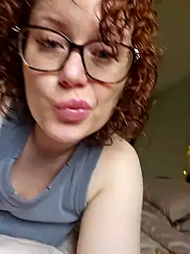 Snapshot of kate_picture_ chatting on 05/16/26, 02:30 kate picture online show from 05/16/26, 02:30