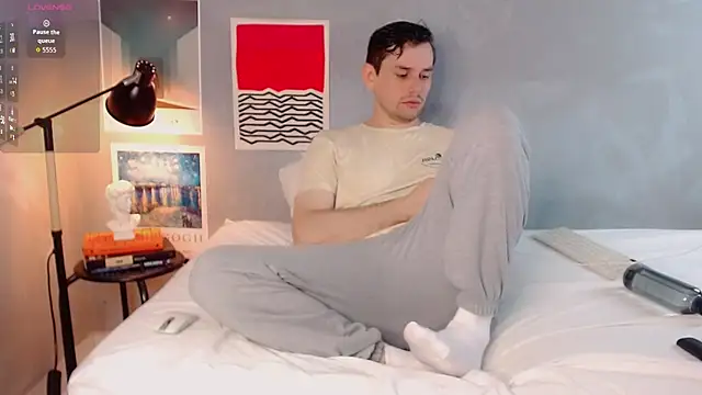 Snapshot of Elio555 chatting on 11/23/25, 06:30 Elio555 online show from 11/23/25, 06:30