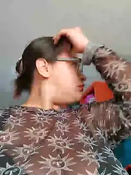 Angiee2001 online show from 03/21/25, 11:45