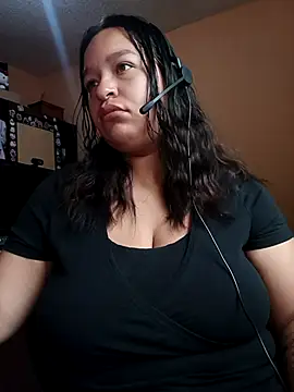 Angiee2001 online show from 05/05/26, 02:03
