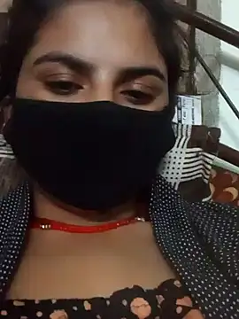 Snapshot of hotrasina chatting on 12/29/24, 03:03 hotrasina online show from 12/29/24, 03:03