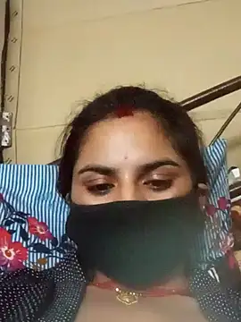 Snapshot of hotrasina chatting on 01/07/25, 11:37 hotrasina online show from 01/07/25, 11:37