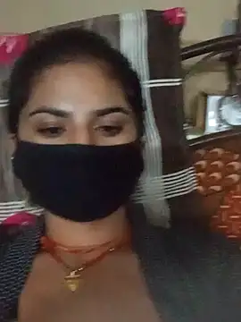 Snapshot of hotrasina chatting on 01/11/25, 12:18 hotrasina online show from 01/11/25, 12:18