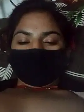 Snapshot of hotrasina chatting on 01/22/25, 07:35 hotrasina online show from 01/22/25, 07:35