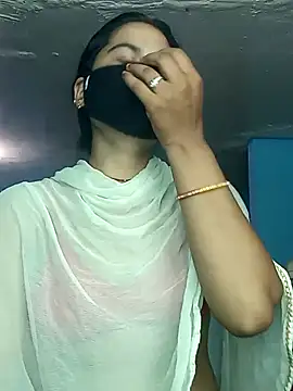 Snapshot of hotrasina chatting on 09/10/25, 05:18 hotrasina online show from 09/10/25, 05:18