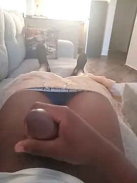 Guns roses  online show from 01/14/25, 04:15