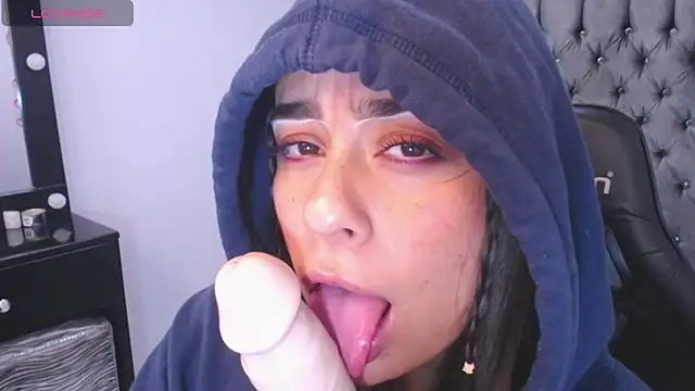 Georgina 1t online show from 02/15/25, 12:01