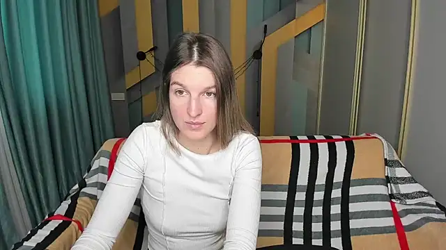 Snapshot of EmilyWalkeri chatting on 11/24/25, 07:41 EmilyWalkeri online show from 11/24/25, 07:41