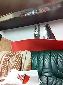 Snapshot of Rejtelmesest chatting on 12/20/24, 04:36 Rejtelmesest online show from 12/20/24, 04:36