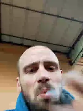 Snapshot of Rejtelmesest chatting on 12/26/24, 02:16 Rejtelmesest online show from 12/26/24, 02:16