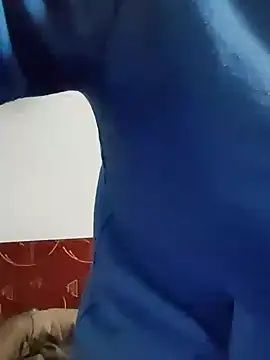 Snapshot of Rejtelmesest chatting on 01/03/25, 09:15 Rejtelmesest online show from 01/03/25, 09:15