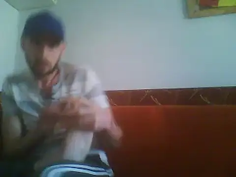 Snapshot of Rejtelmesest chatting on 02/20/25, 12:15 Rejtelmesest online show from 02/20/25, 12:15