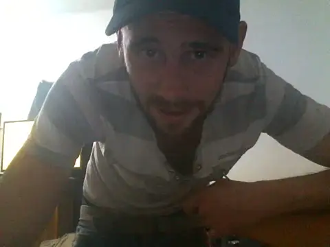 Snapshot of Rejtelmesest chatting on 02/22/25, 09:59 Rejtelmesest online show from 02/22/25, 09:59