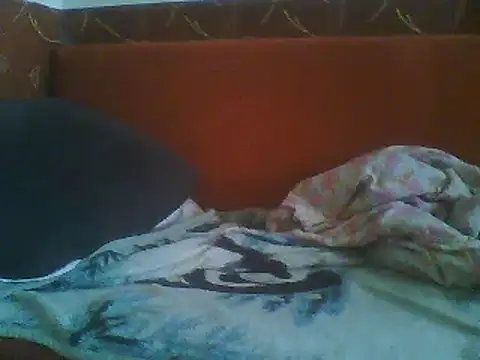 Snapshot of Rejtelmesest chatting on 03/05/25, 11:06 Rejtelmesest online show from 03/05/25, 11:06