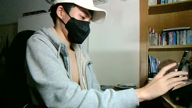 Snapshot of max5388 chatting on 01/23/25, 05:31 max5388 online show from 01/23/25, 05:31