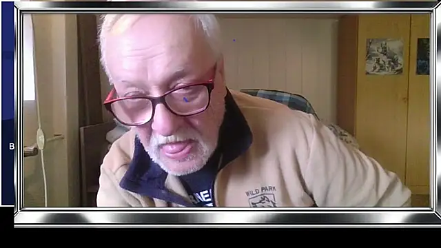 Snapshot of Sammy1660 chatting on 05/19/26, 03:40 Sammy1660 online show from 05/19/26, 03:40