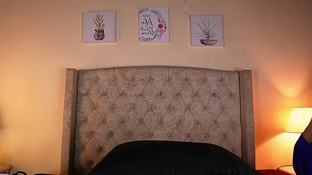 allisson m online show from 05/19/26, 12:11