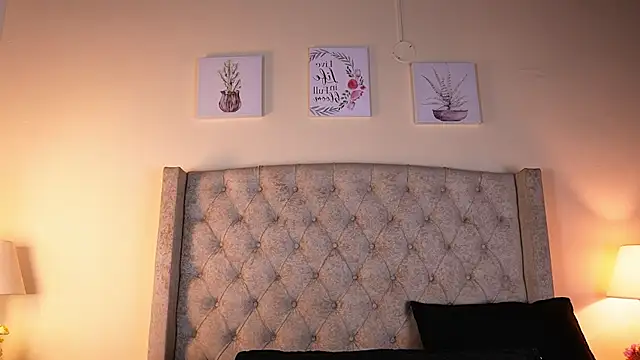 allisson m online show from 05/25/26, 12:11