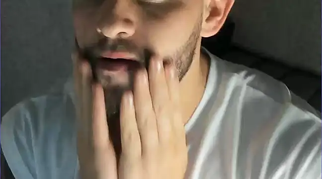 Ricardogo19 online show from 03/12/25, 04:19