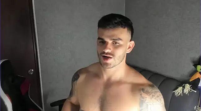 Ricardogo19 online show from 03/15/25, 02:35