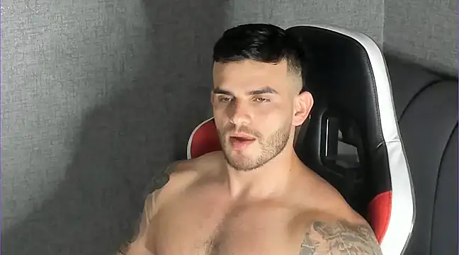 Ricardogo19 online show from 03/21/25, 04:39