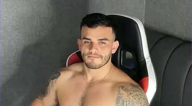 Ricardogo19 online show from 03/22/25, 09:53