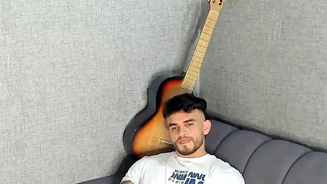 Ricardogo19 online show from 10/01/25, 11:44