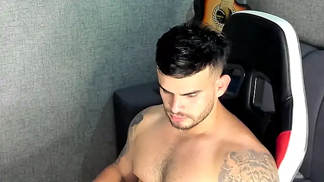 Ricardogo19 online show from 11/09/25, 01:15